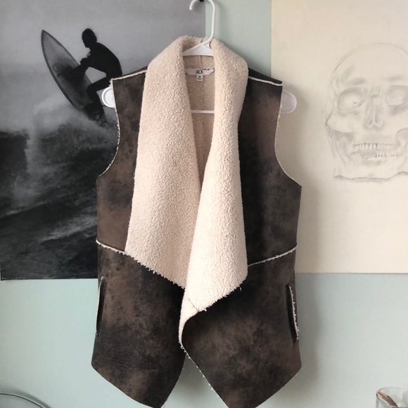 Jack by BB Dakota Jackets & Blazers - JACK by BB Dakota fur vest